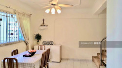 Blk 125 Tampines Street 11 (Tampines), HDB Executive #238253861